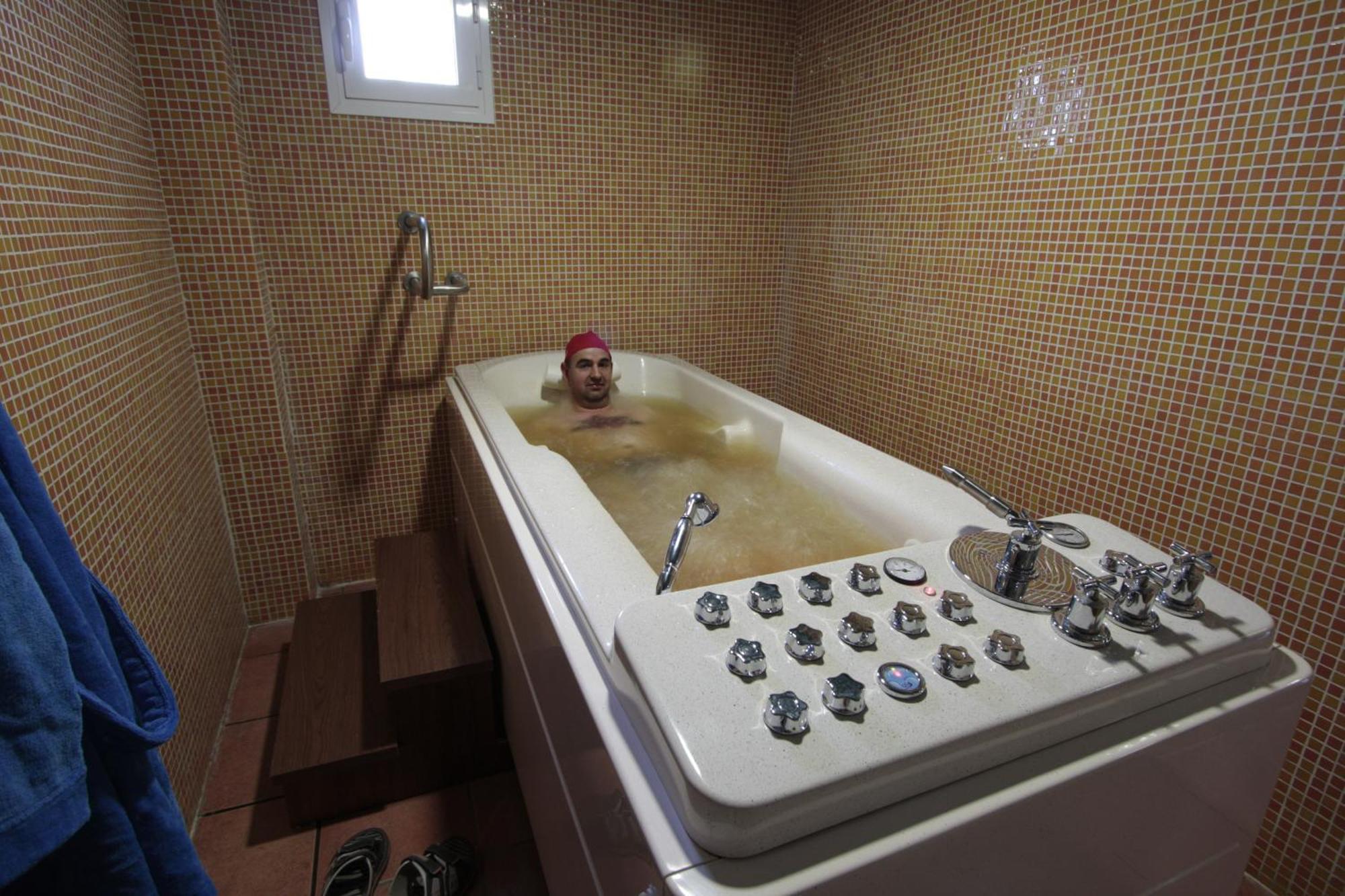 Hotel Balneario Fuentes Del Trampal Carmonita エクステリア 写真
